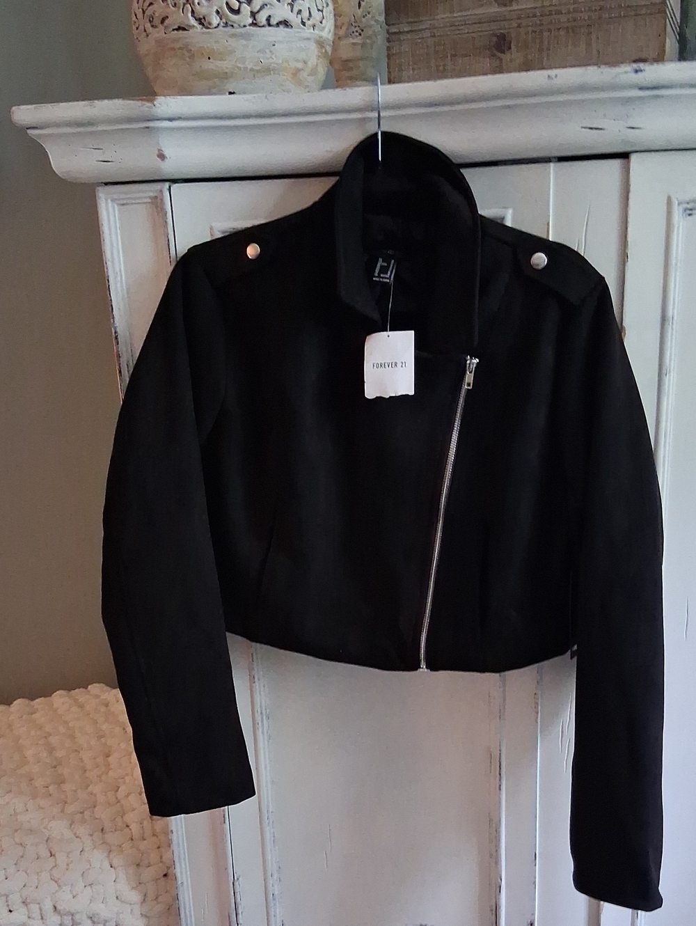 Nwt Forever 21 Black Asymmetric Cropped Moto Jacket